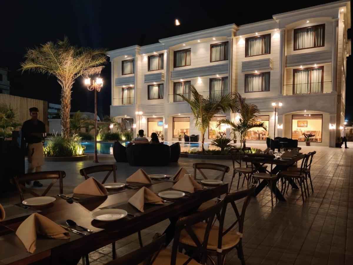 The Imperial Prime Clarks Inn Suites, Bhilwara Luaran gambar