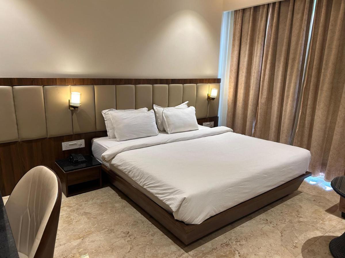 The Imperial Prime Clarks Inn Suites, Bhilwara Luaran gambar