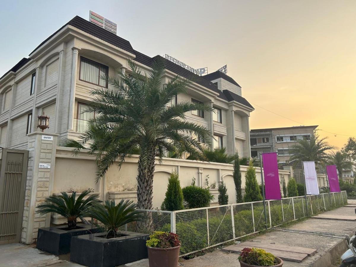 The Imperial Prime Clarks Inn Suites, Bhilwara Luaran gambar